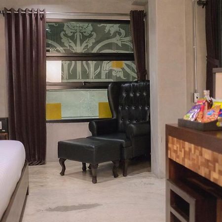 Thapae Loft Hotel Chiang Mai Exterior photo