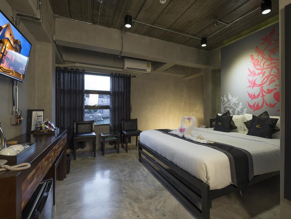 Thapae Loft Hotel Chiang Mai Exterior photo